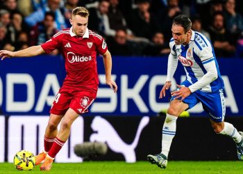 El Sevilla perdona, comete errores y se vuelve de vacío antes del derbi