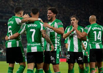 Celebración de los jugadores del Real Betis tras uno de los goles al Mallorca