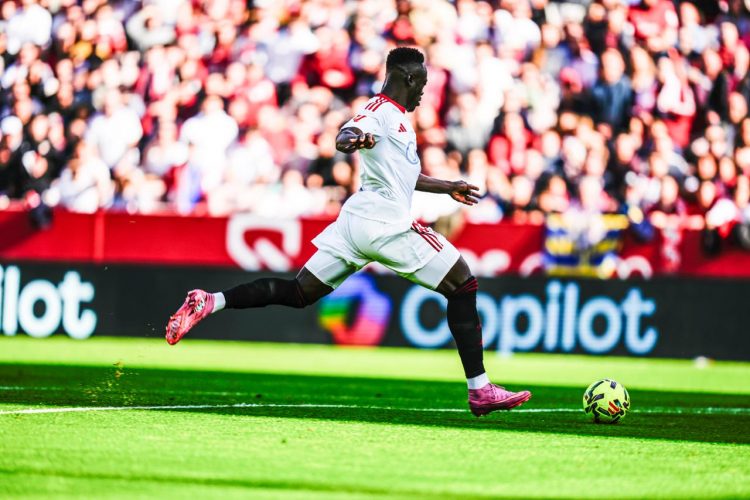 El ‘show de Akor’ da al Sevilla tres puntos de oro en el último partido del año en Nervión