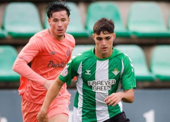 El Real Betis exhibe su potencial y consuma el pase a la ronda de playoffs