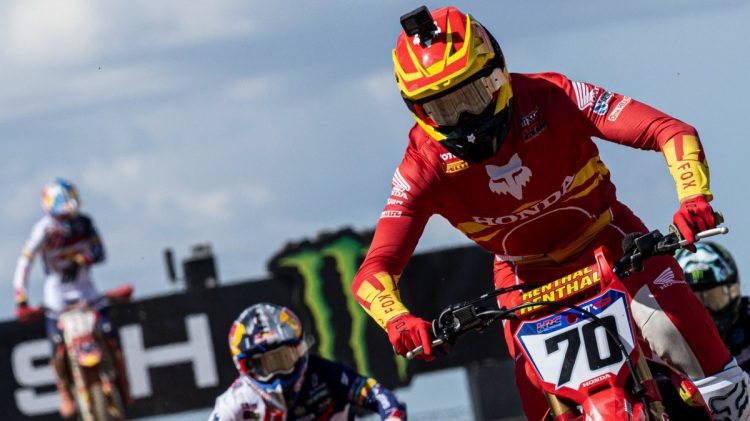 Pilotos, durante una prueba del MXGP Spain. | Imagen: X.