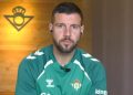 Aitor Ruibal, jugador del Real Betis, durante el sorteo de la Copa del Rey. | Imagen: perfil de X @ZonaMixta__.