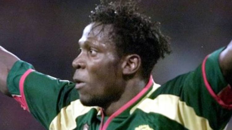 Lauren disputando un partido con su selección. | Imagen: X.