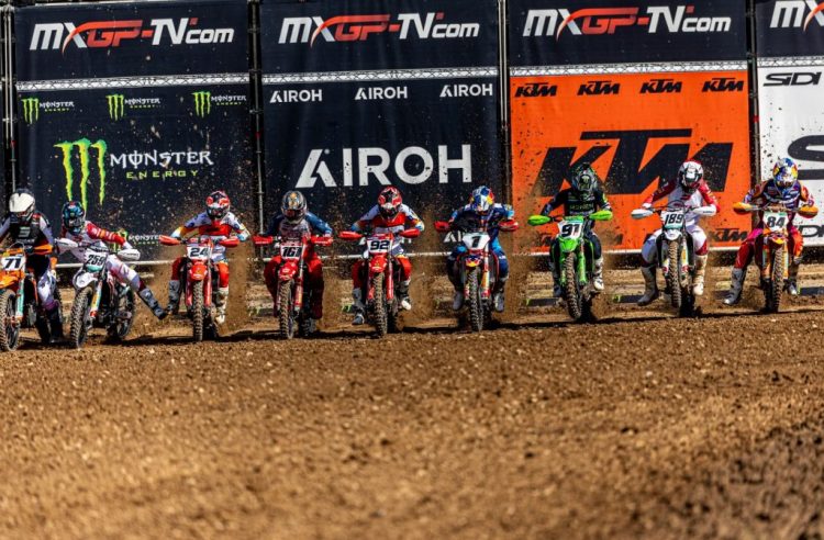 Pilotos realizando la salida durante una prueba del Campeonato del Mundo de MXGP. | Imagen: página web MXGP Andalucía Spain.