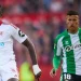 Deossa y Mendy disputando el derbi Sevilla - Betis. | Página web Sevilla FC.