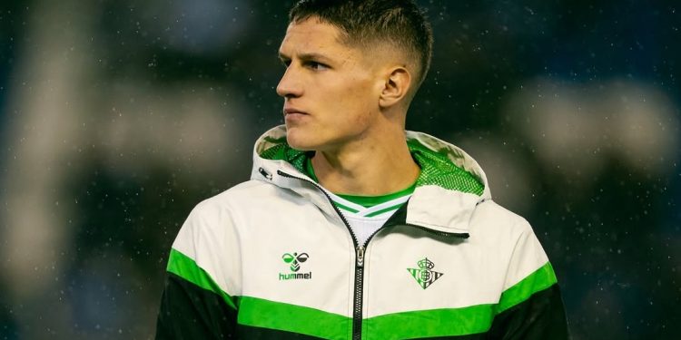 Un Altimira de récord frente al Sevilla