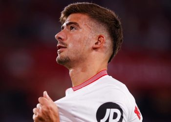 Kike Salas: «No pienso en la capitanía»