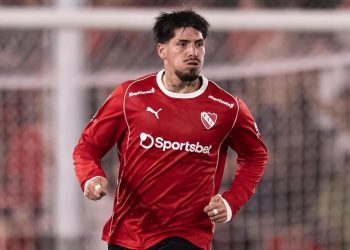 El Betis está en Argentina en busca del fichaje de Kevin Lomónaco para la 26/27