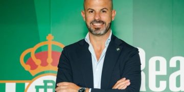 Manu Fajardo agita el mercado verdiblanco: Los futbolistas en los que se está fijando el Betis
