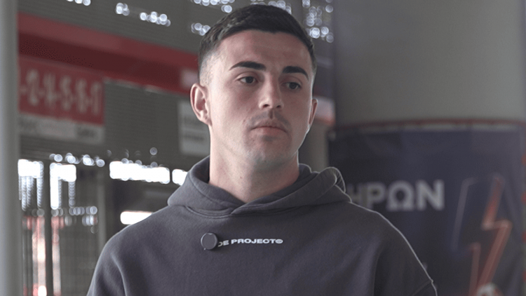 Zarzana respondiendo a una pregunta durante la entrevista. | Imagen: Zona Mixta.