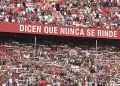 Afición del Sevilla animando al equipo en un partido en el Ramón Sánchez-Pizjuán. | Imagen: página web Sevilla FC.