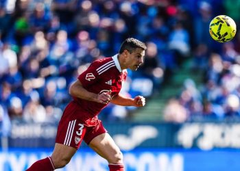 El dato que refuerza la necesidad del Sevilla de la solidez de Azpilicueta