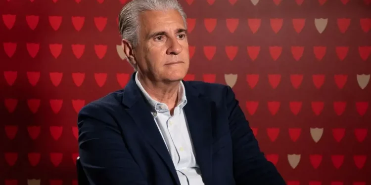 Antonio Cordón remarca la apuesta por Luis García Plaza: «Confiamos plenamente en él»