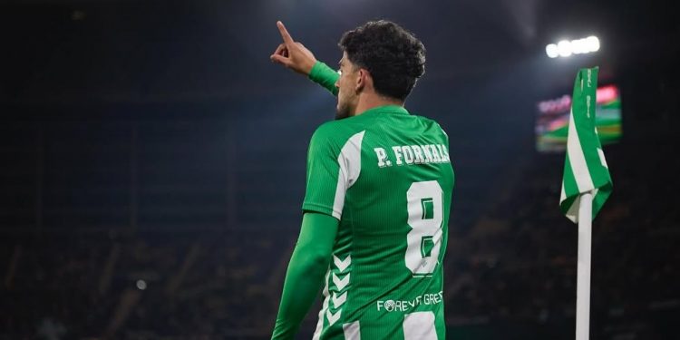 El cansancio acumulado de Fornals con el Betis que le acerca a sus mejores cifras