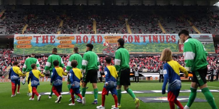 Horario y dónde ver el Betis-Braga: Cita histórica en el campo y en la grada