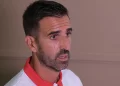 Juan Díaz ofreciendo una entrevista a los medios oficiales del Sevilla. | Imagen: página web Sevilla FC.