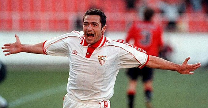 Gabi Moya celebrando un gol con el Sevilla FC. | Imagen: perfil de X @SevillaFC.