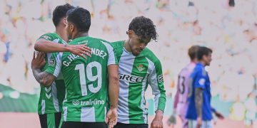 La delantera bética, a un paso de superar a una de las mejores de su historia